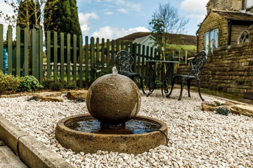 Gable Cottage - One Bed Cottage Close To Holmfirth And The Peak District Hepworth  Exterior foto
